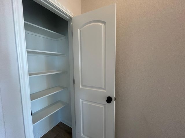 9725 Serene Bliss LN, Buda, TX 78610