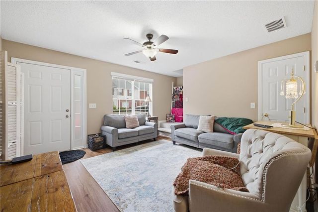 18 Princeton Place Drive, Adairsville, GA 30103