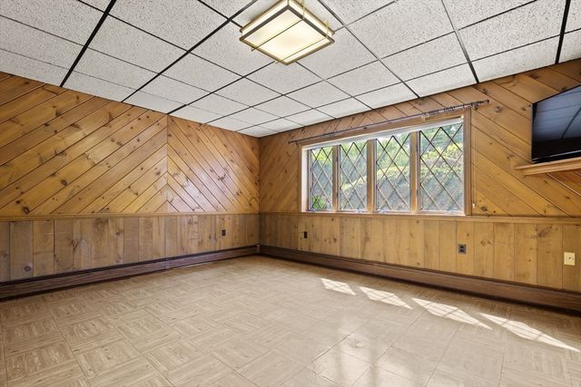 45 Anthony Ln, Dedham, MA 02026