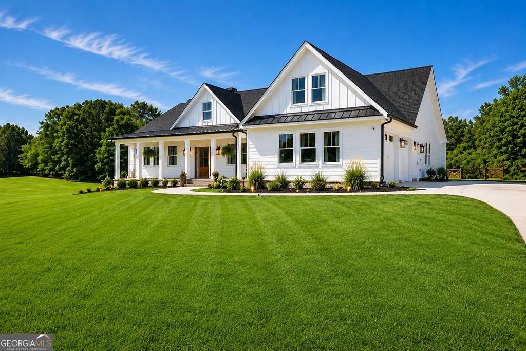 4275 Haynes Circle SW, Snellville, GA 30039