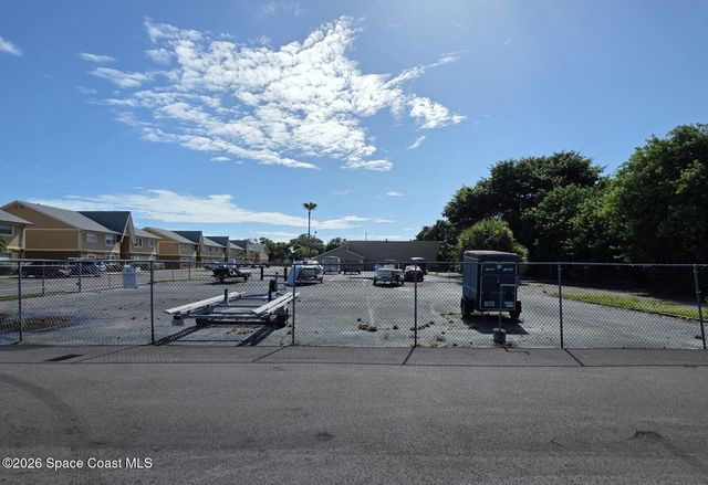 148 Berkshire Lane 148, Melbourne, FL 32935