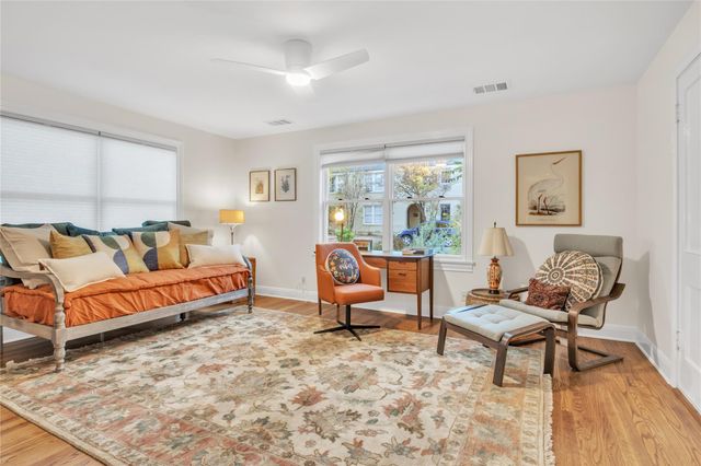 1302 W 13th ST, Austin, TX 78703