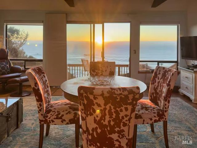 33500 S Highway 1, Gualala, CA 95445