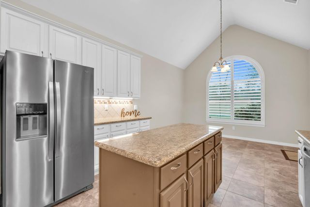 32510 Riverwood Drive, Magnolia, TX 77354