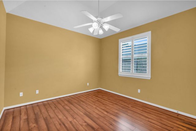 32510 Riverwood Drive, Magnolia, TX 77354