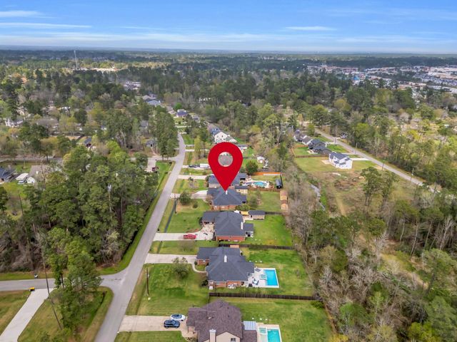 32510 Riverwood Drive, Magnolia, TX 77354