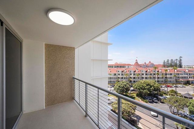 1720 Avenida Del Mundo 509, Coronado, CA 92118