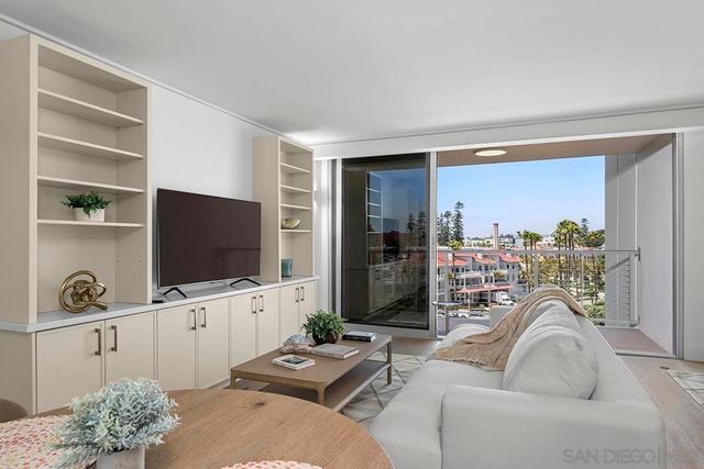 1720 Avenida Del Mundo 509, Coronado, CA 92118