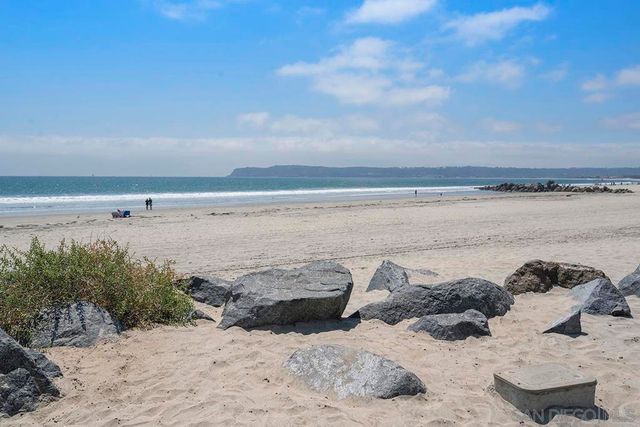 1720 Avenida Del Mundo 509, Coronado, CA 92118