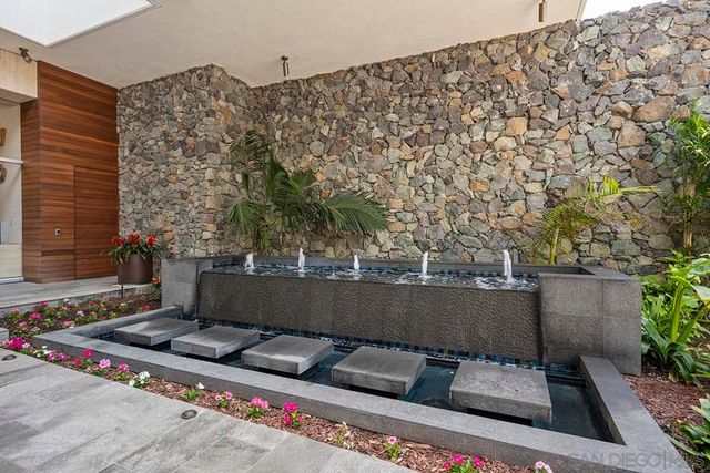 1720 Avenida Del Mundo 509, Coronado, CA 92118