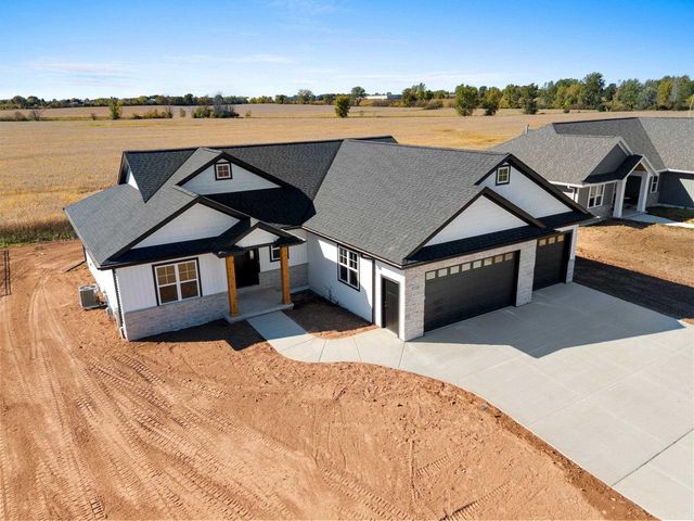 3728 EDWINA DRIVE, De Pere, WI 54115