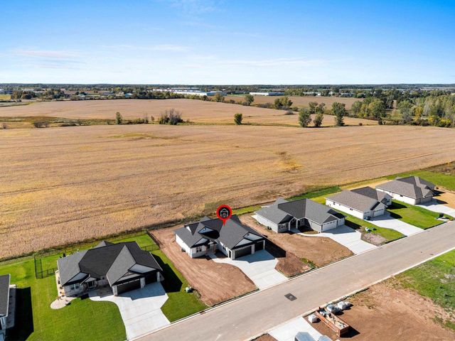 3728 EDWINA DRIVE, De Pere, WI 54115