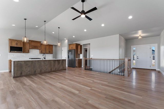 3728 EDWINA DRIVE, De Pere, WI 54115
