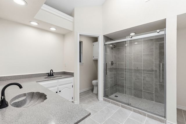 5504 Glenlivet Place, Greenville, TX 75402