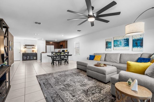 404 Ranchito Pass, Fort Worth, TX 76052