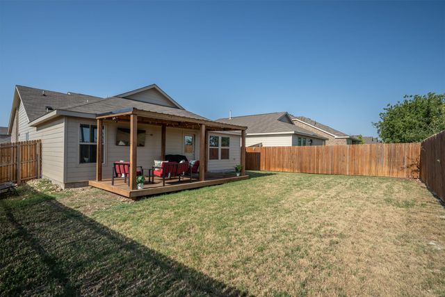 404 Ranchito Pass, Fort Worth, TX 76052