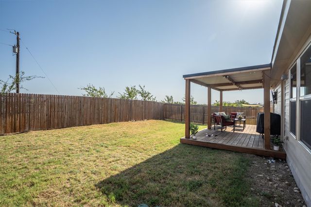 404 Ranchito Pass, Fort Worth, TX 76052