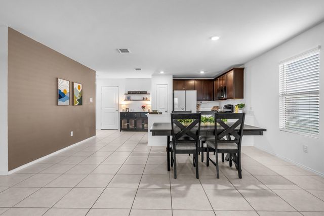 404 Ranchito Pass, Fort Worth, TX 76052