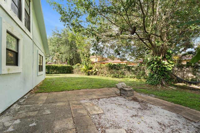 5900 Flatrock Road, West Palm Beach, FL 33413