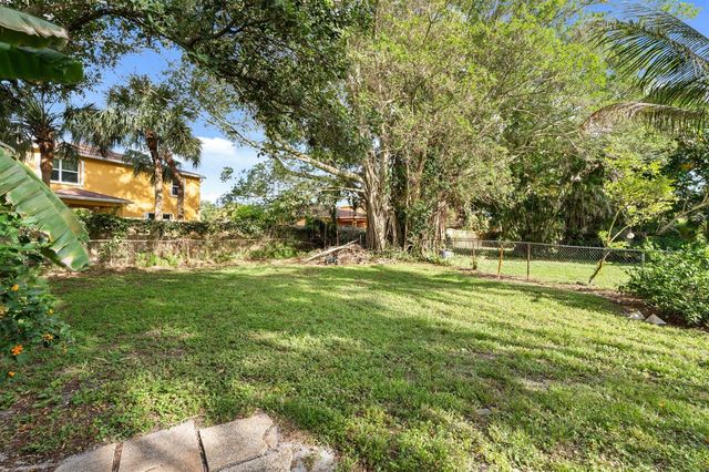 5900 Flatrock Road, West Palm Beach, FL 33413