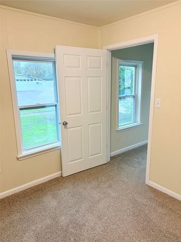 2746 Cleveland Avenue, Des Moines, IA 50317