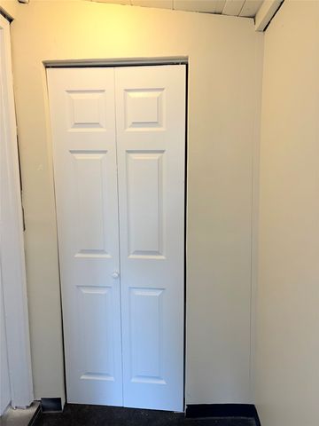 2746 Cleveland Avenue, Des Moines, IA 50317