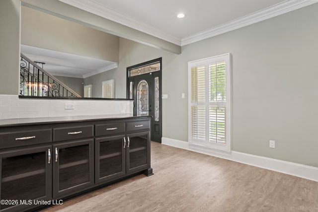 18 Cedarwood Lane, Gulfport, MS 39503
