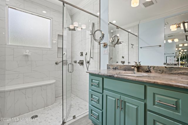 18 Cedarwood Lane, Gulfport, MS 39503