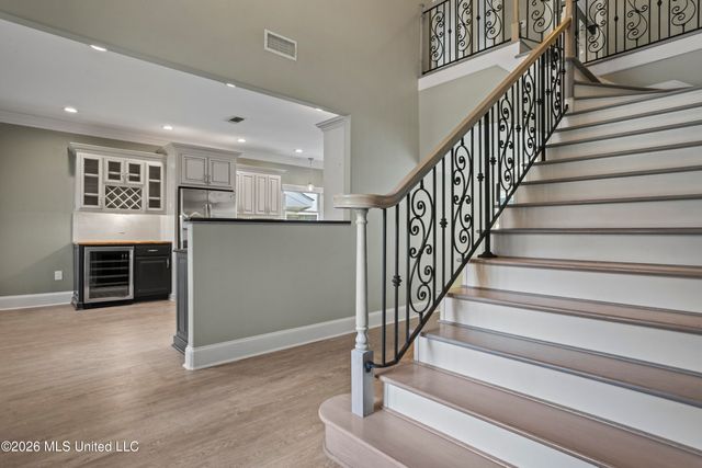 18 Cedarwood Lane, Gulfport, MS 39503