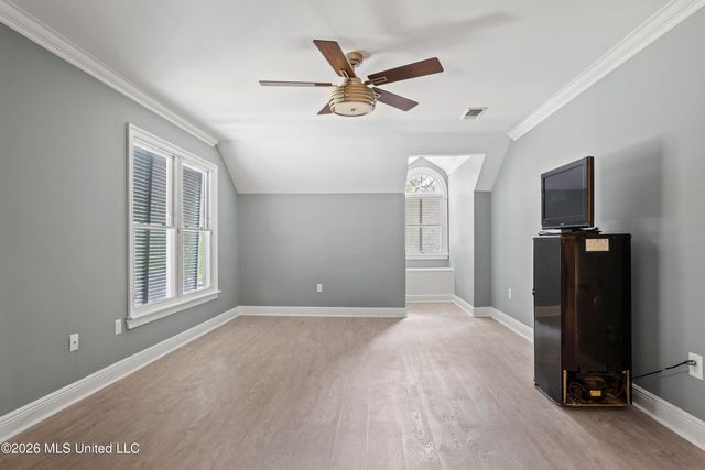18 Cedarwood Lane, Gulfport, MS 39503