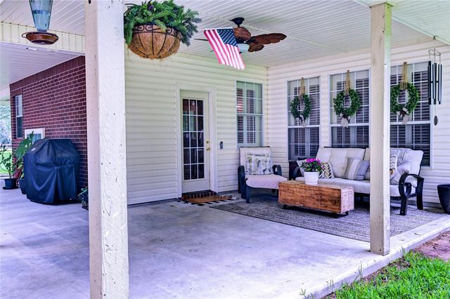 5423 Country Court, Magnolia, TX 77354