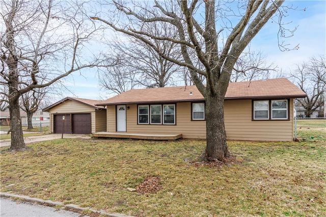 111 Northpark Boulevard, Coffeyville, KS 67337
