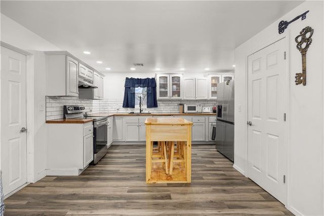 111 Northpark Boulevard, Coffeyville, KS 67337