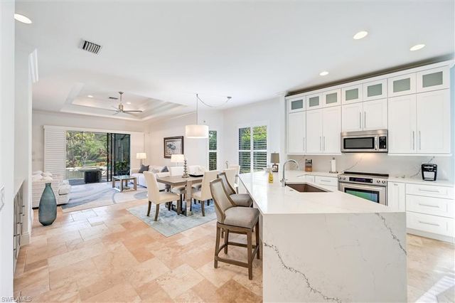 7598 Moorgate Point WAY, Naples, FL 34113