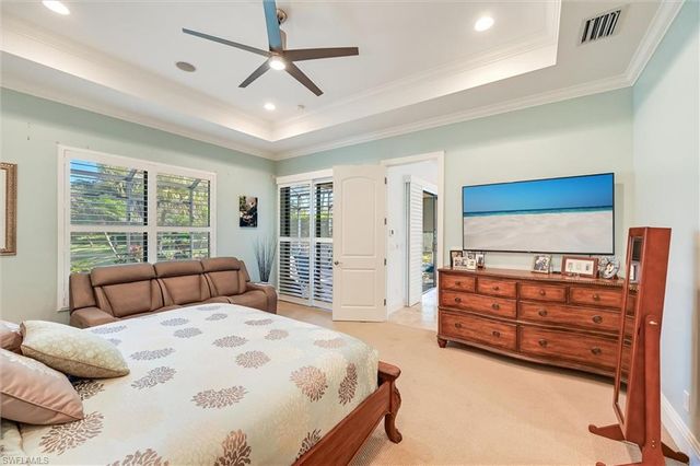 7598 Moorgate Point WAY, Naples, FL 34113