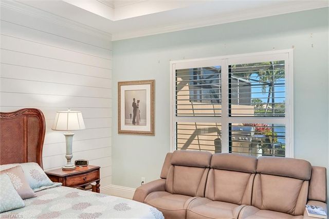 7598 Moorgate Point WAY, Naples, FL 34113