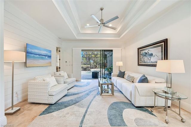 7598 Moorgate Point WAY, Naples, FL 34113