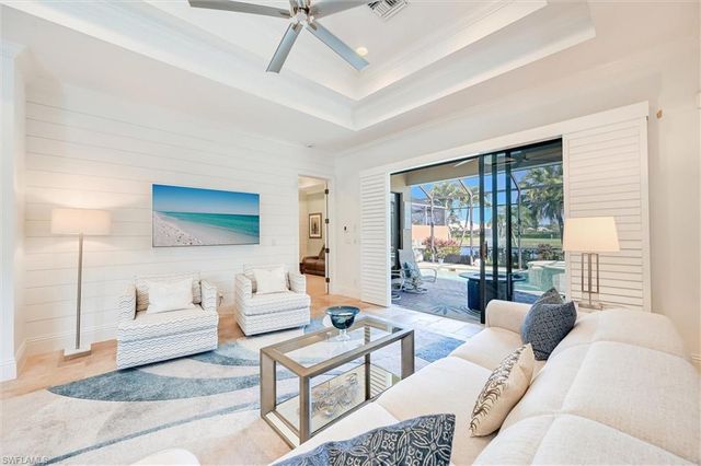 7598 Moorgate Point WAY, Naples, FL 34113