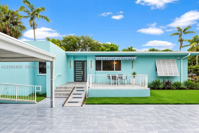 405 NE 150th St, Miami, FL 33161