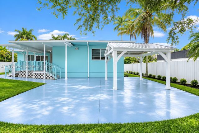 405 NE 150th St, Miami, FL 33161