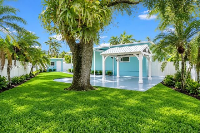 405 NE 150th St, Miami, FL 33161