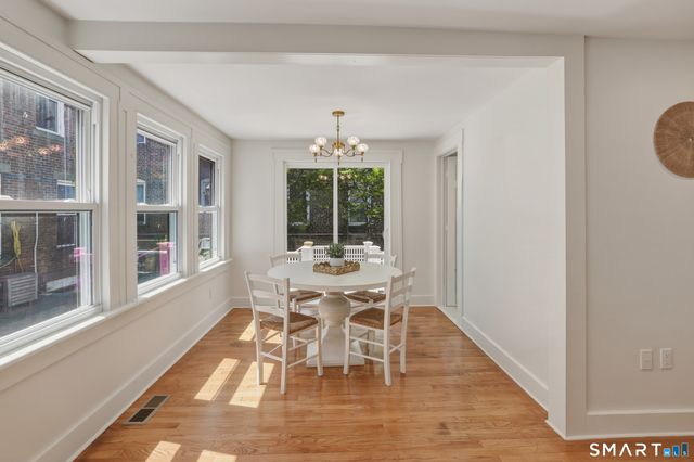 216 Saint John Street, New Haven, CT 06511