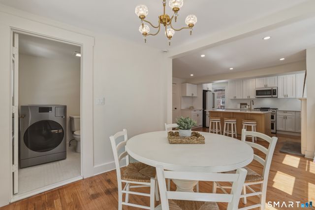 216 Saint John Street, New Haven, CT 06511