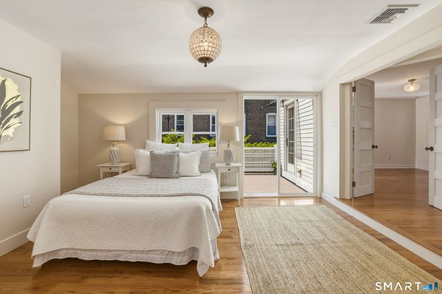 216 Saint John Street, New Haven, CT 06511