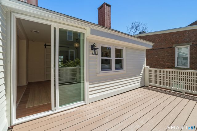 216 Saint John Street, New Haven, CT 06511