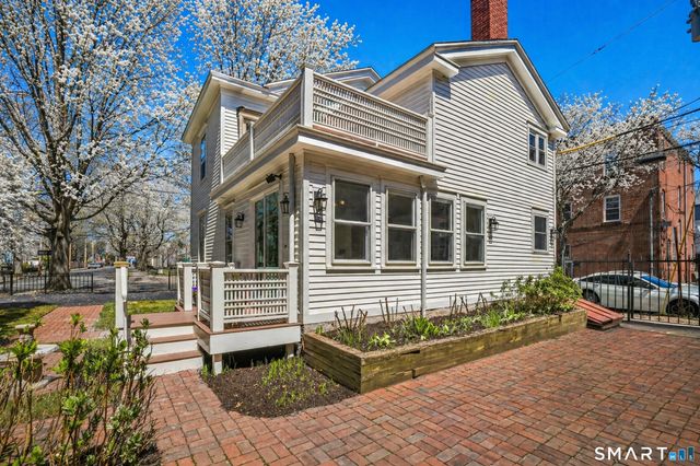 216 Saint John Street, New Haven, CT 06511