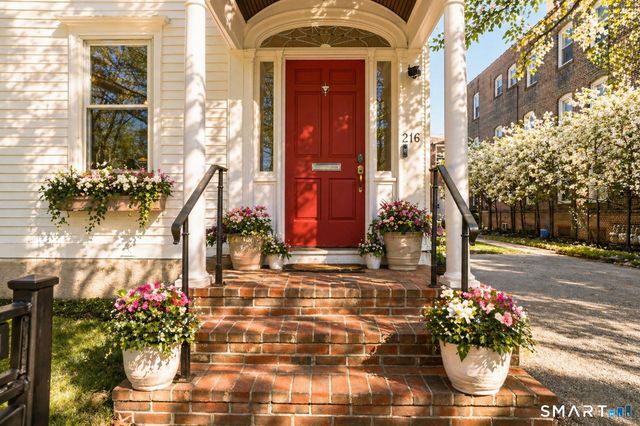 216 Saint John Street, New Haven, CT 06511