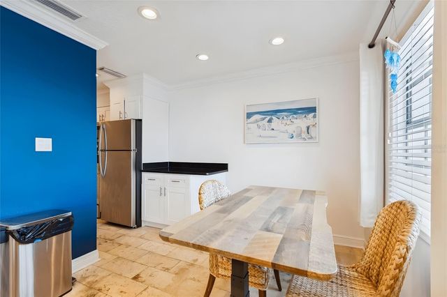 5110 COQUINA KEY DRIVE SE C, St Petersburg, FL 33705