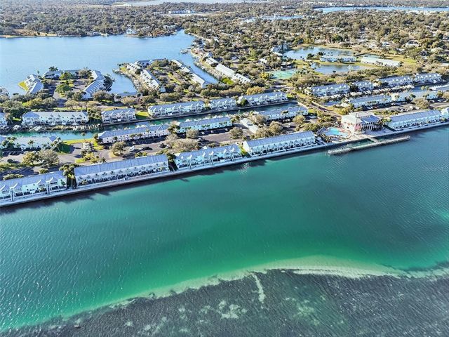 5110 COQUINA KEY DRIVE SE C, St Petersburg, FL 33705