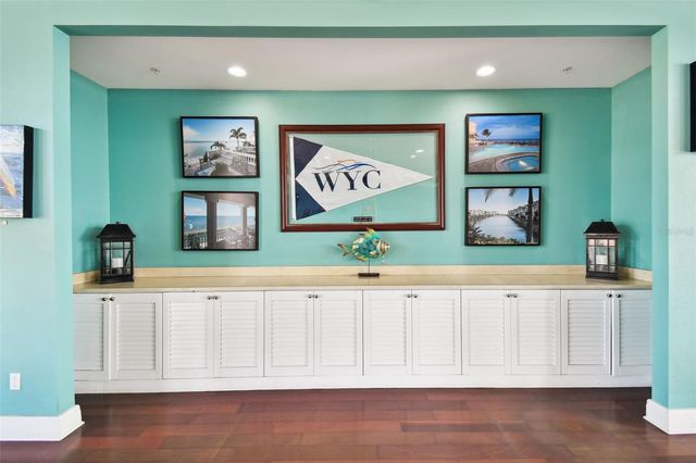 5110 COQUINA KEY DRIVE SE C, St Petersburg, FL 33705